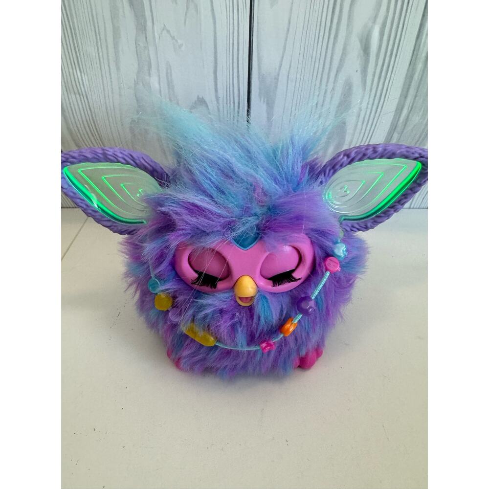 Furby Purple Plush Interactive Toy 2023 Hasbro  Tested/ Working w/necklace